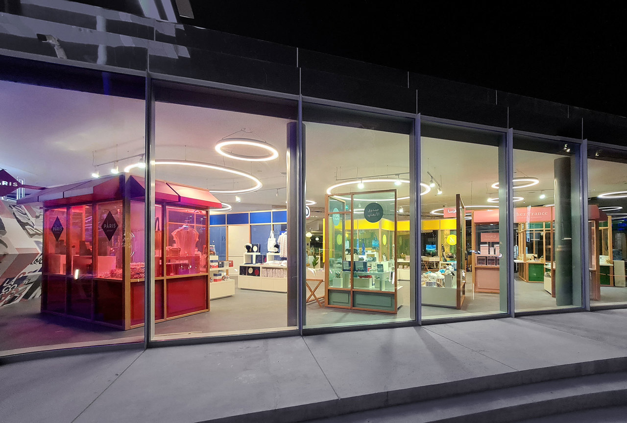 "Les vitrines" for the Pavillon France 